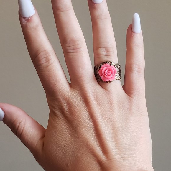Vintaged Pink Rose Lace Ring - Picture 7 of 7